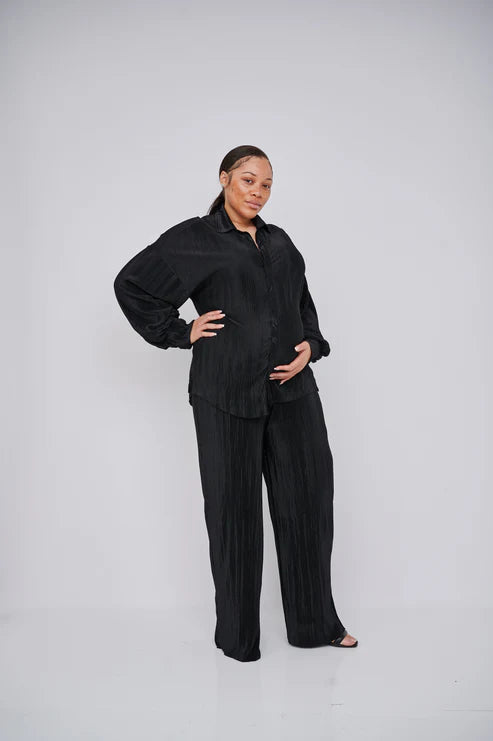 Kaia Tall Maternity Plisse Shirt in Black (Shirt Only)