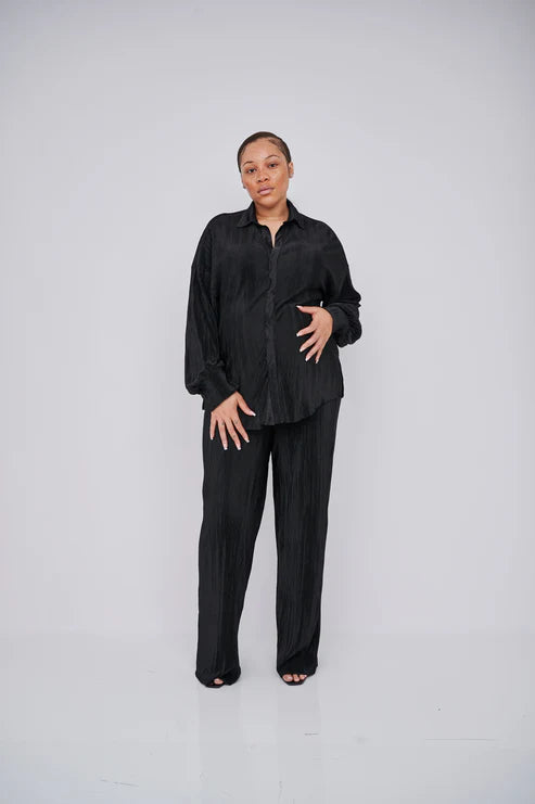 Kaia Tall Maternity Plisse Shirt in Black (Shirt Only)