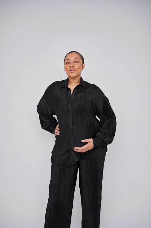 Kaia Tall Maternity Plisse Shirt in Black (Shirt Only)