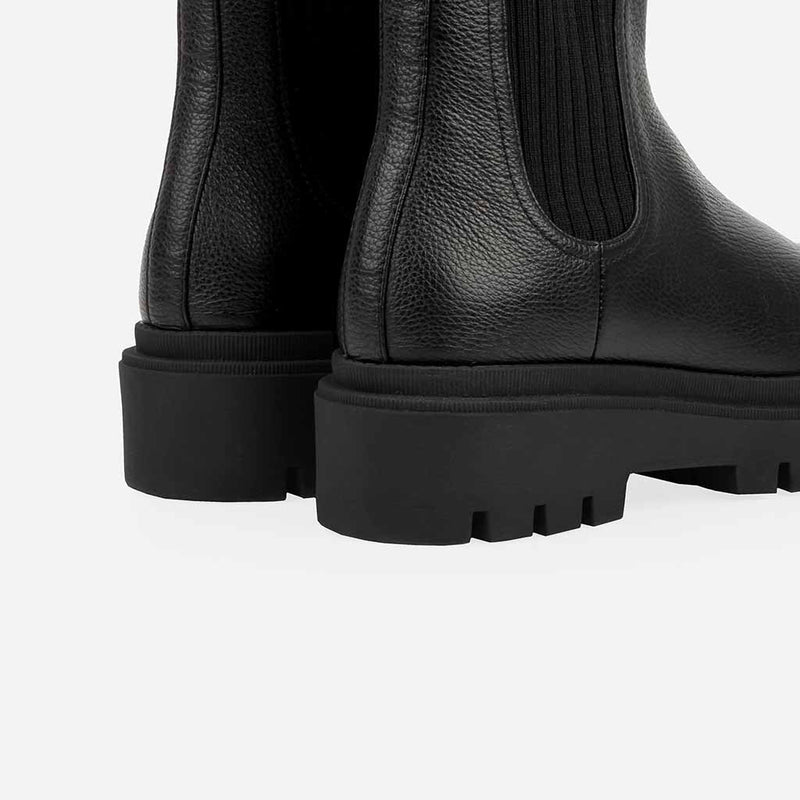 The Alpine Chelsea Boot Black Pebble