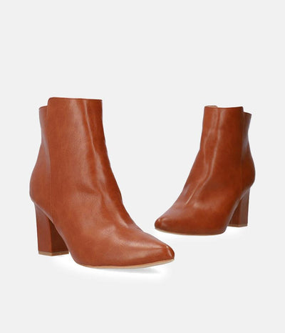 Chic Brown Block Heel Ankle Boots