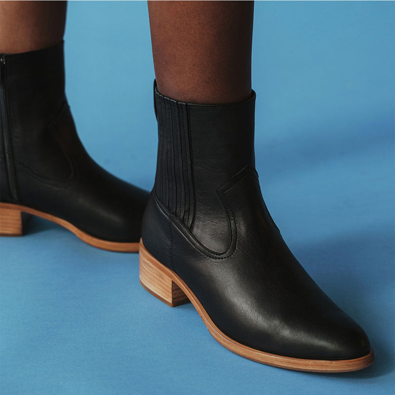 The Austin Boot Black