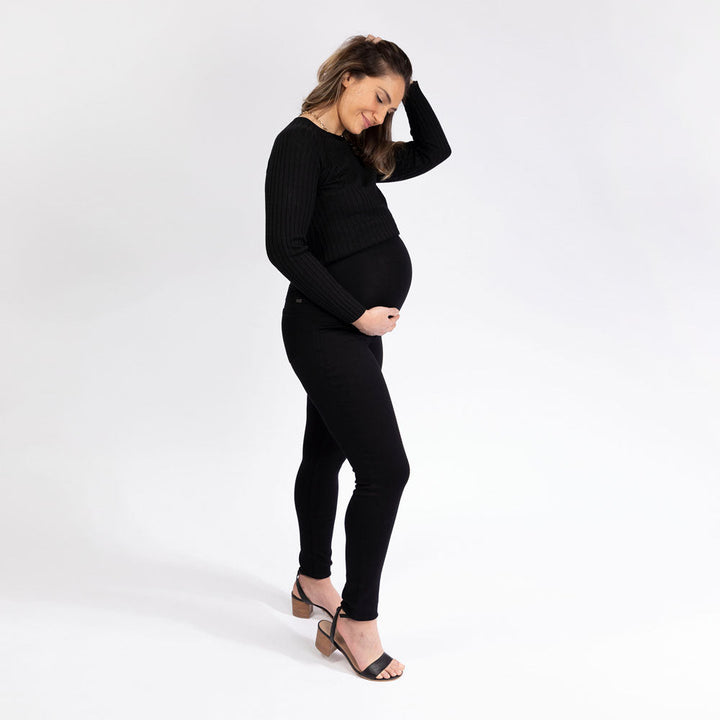 Maternity 32" Butter Skinny in Black