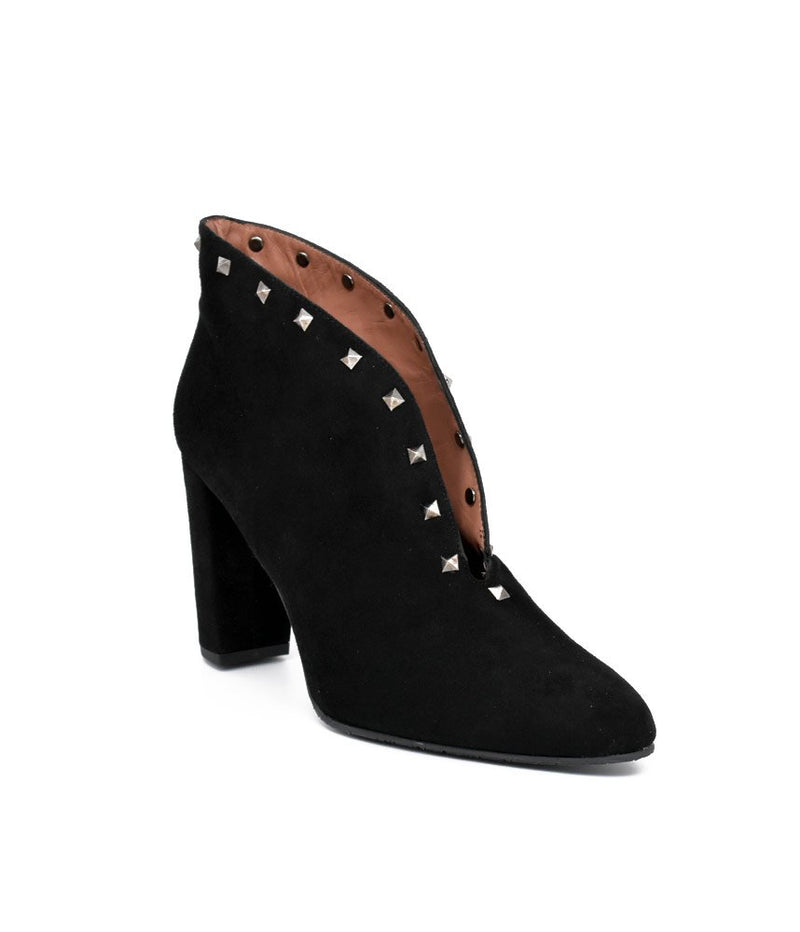 Gorgeous Black Suede Curvy Sky High Shoe Boot