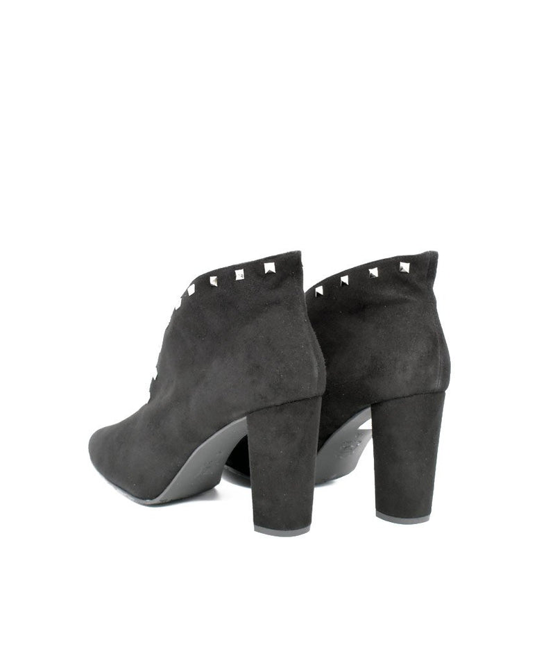 Gorgeous Black Suede Curvy Sky High Shoe Boot