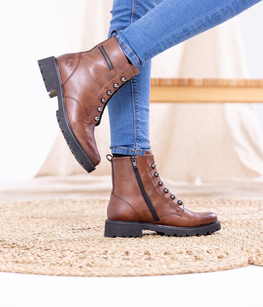 Remonte Versatile Chestnut Biker Style Ankle Boots