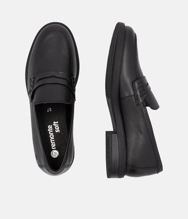 Remonte Classic Black Leather Penny Loafers