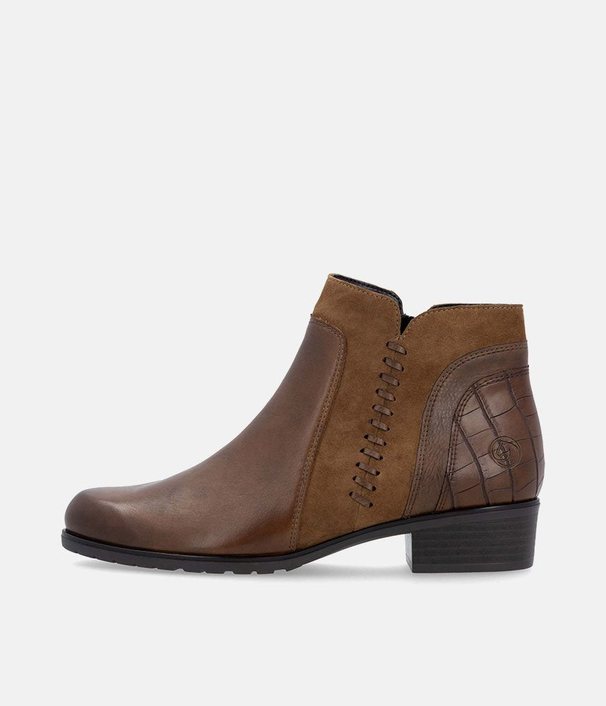 Remonte Dressy Brown Ankle Boots