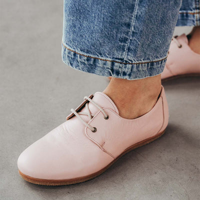 The Eyelet Oxford 2.0 Rosebud