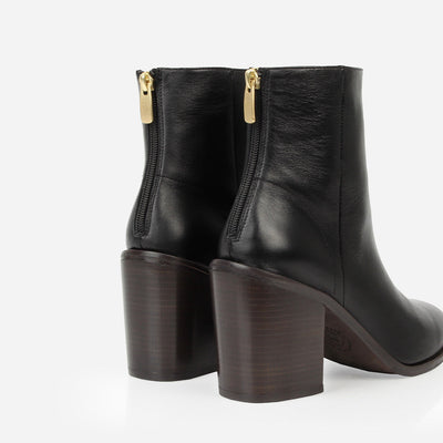 The High Street Ankle Boot Black