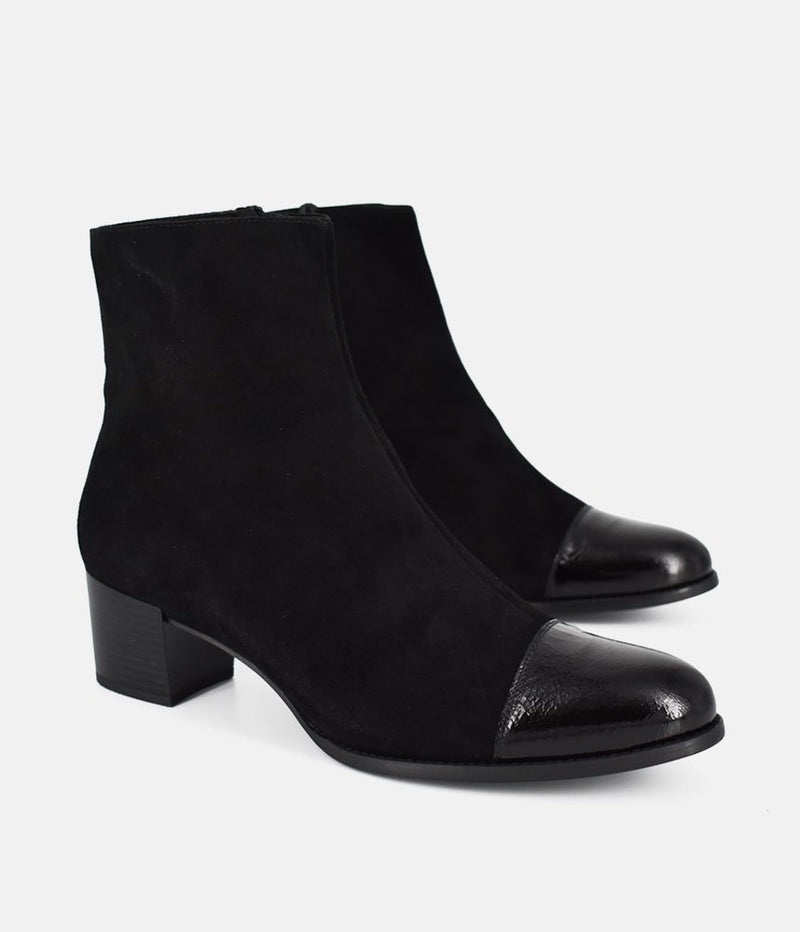 PieSanto Chic Black Suede Ankle Boots