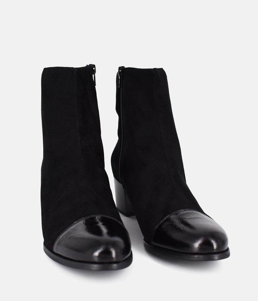 PieSanto Chic Black Suede Ankle Boots