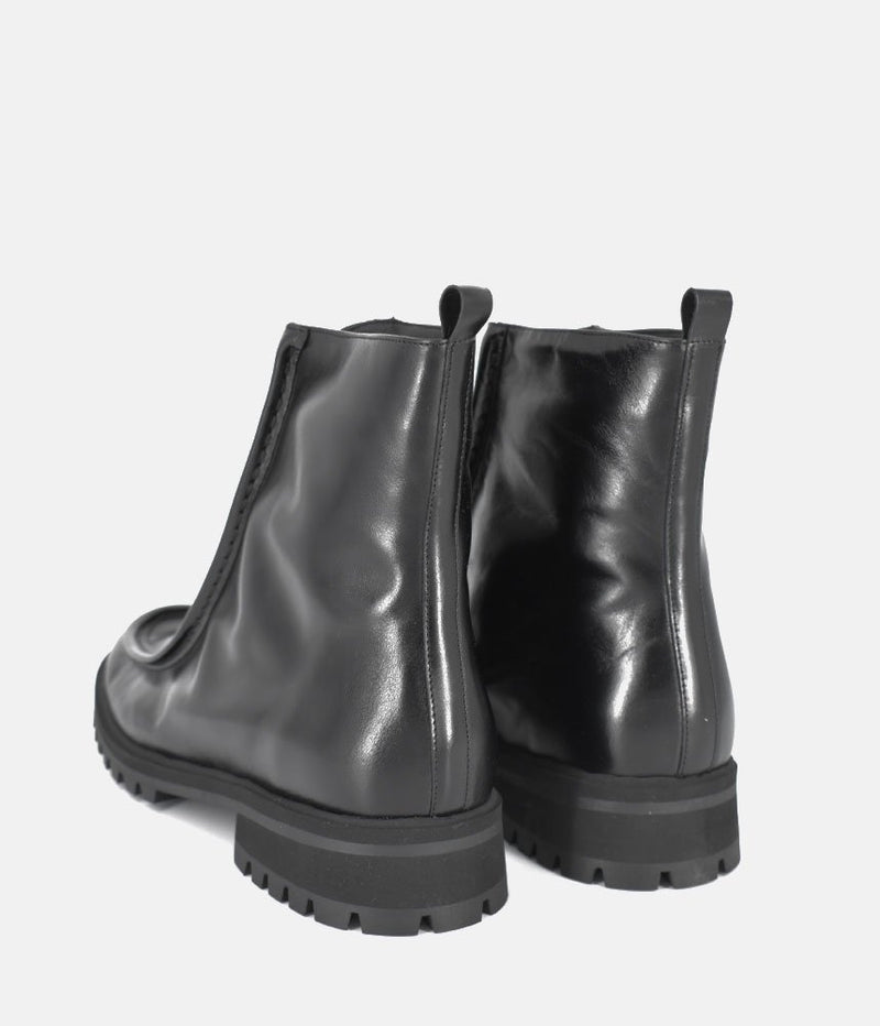 PieSanto Fabulous Front Zip Leather Ankle Boots