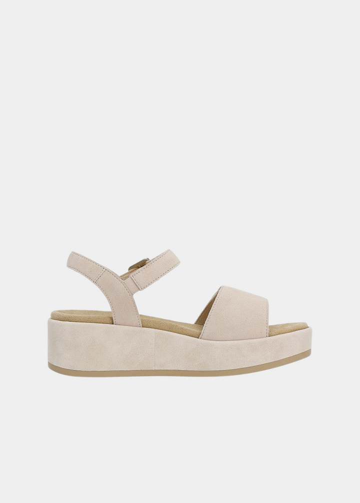 Remonte Simple Beige Suede Platform Sandals