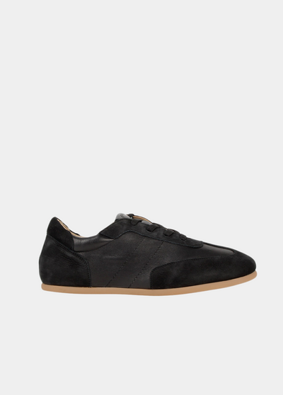 The Matchpoint Sneaker Black