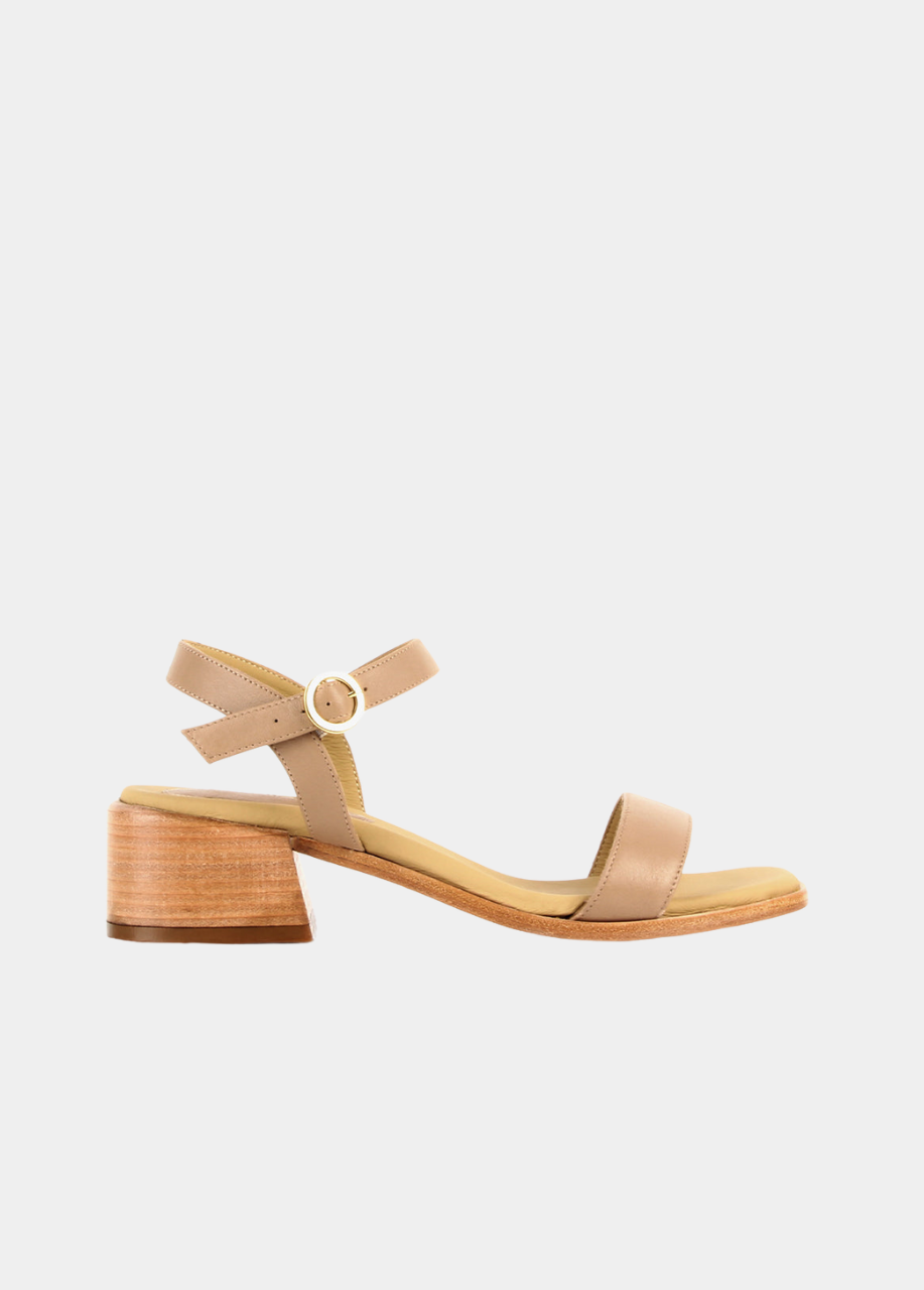 The Social Heeled Sandal Biscotti