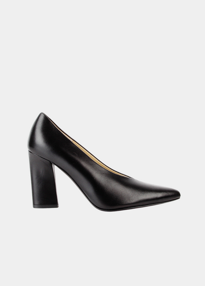 The Valencia Pump Black