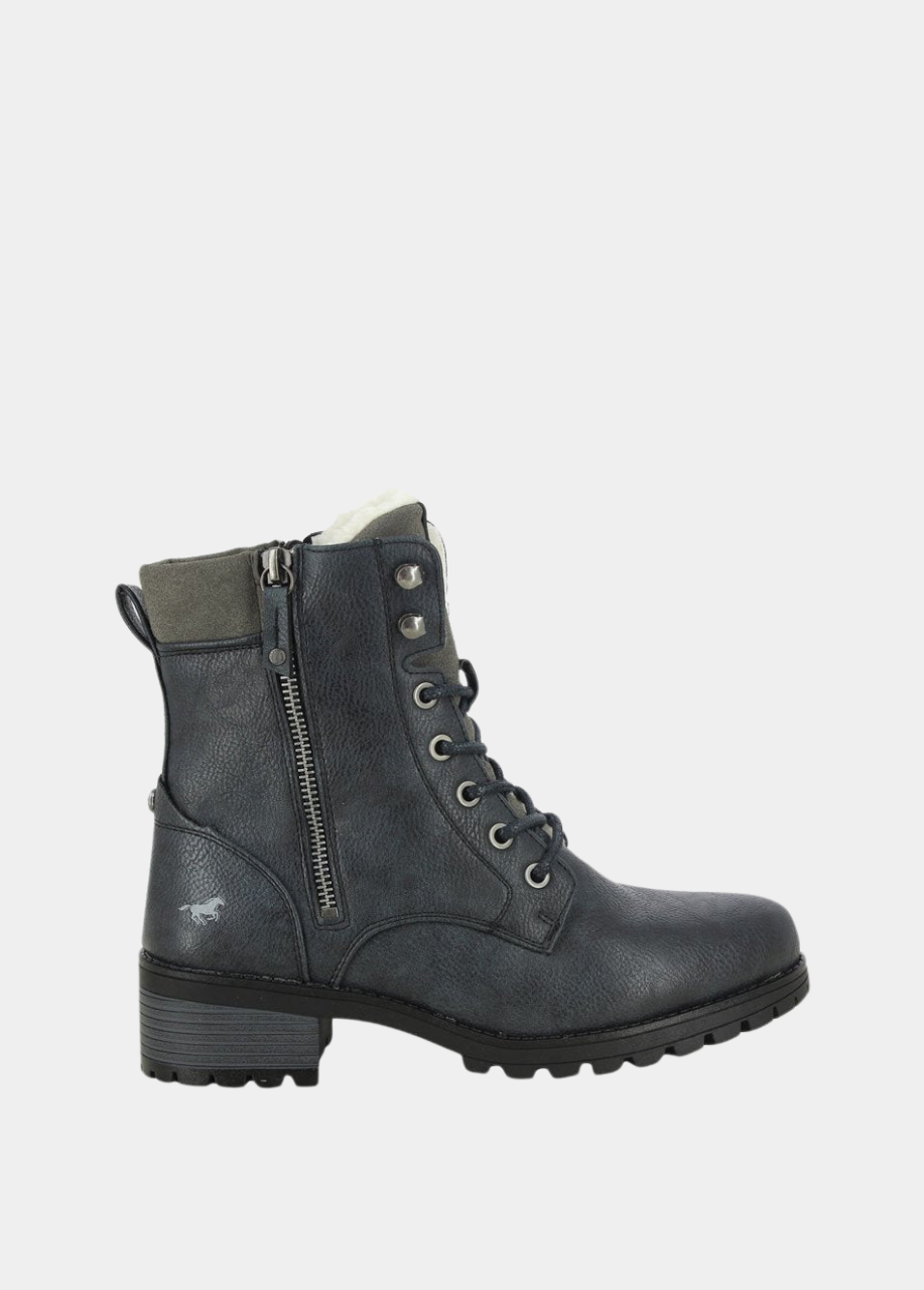 Mustang Versatile Navy Ankle Boots