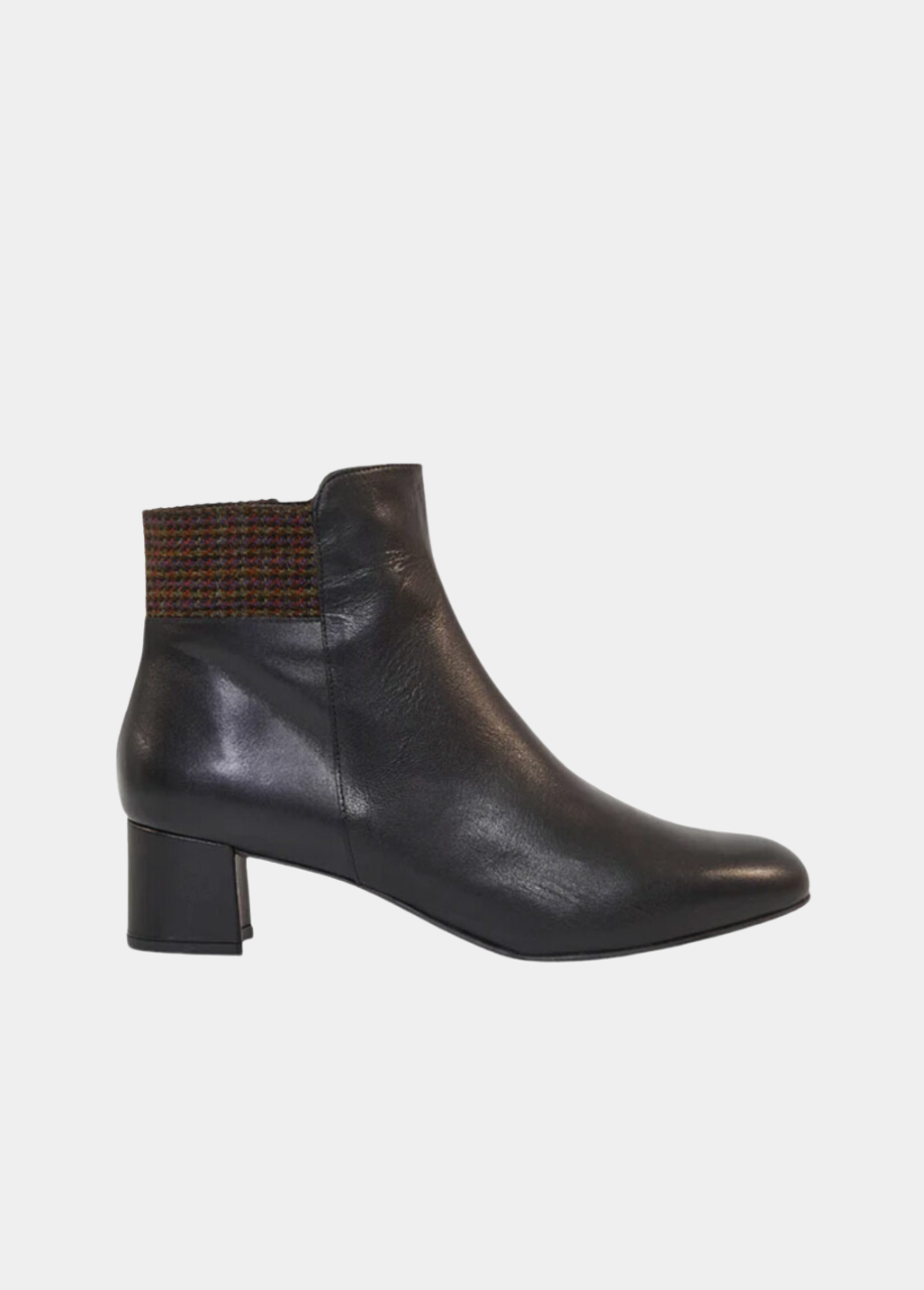 Brenda Zaro Classic Black Leather Ankle Boots