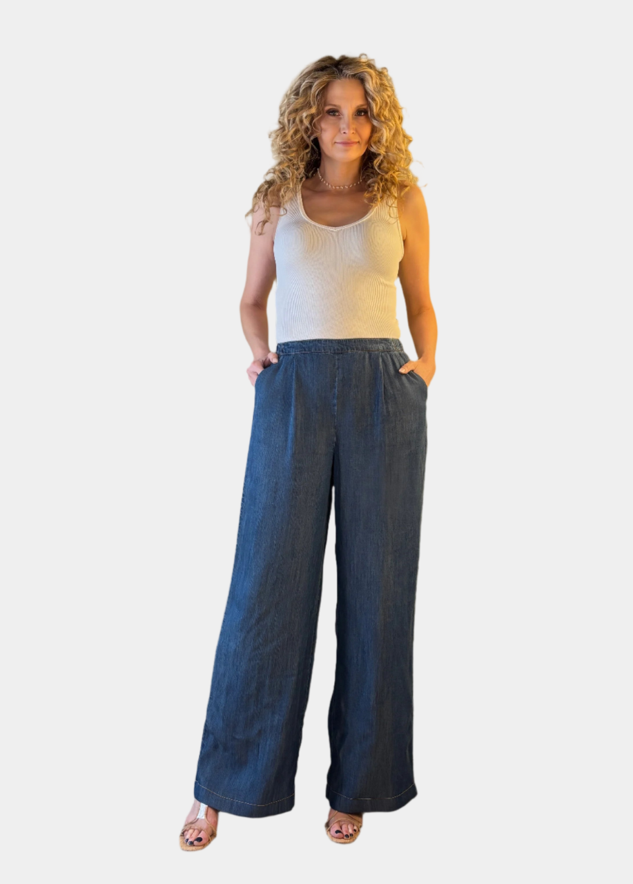 Textured Chambray Pant