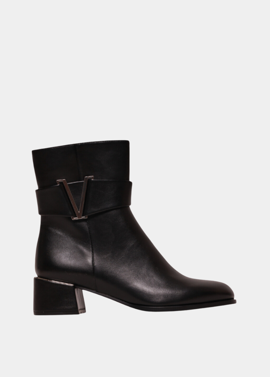 Cadence Booties Black