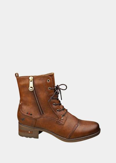 Mustang Classic Brandy Lace Up Ankle Boots