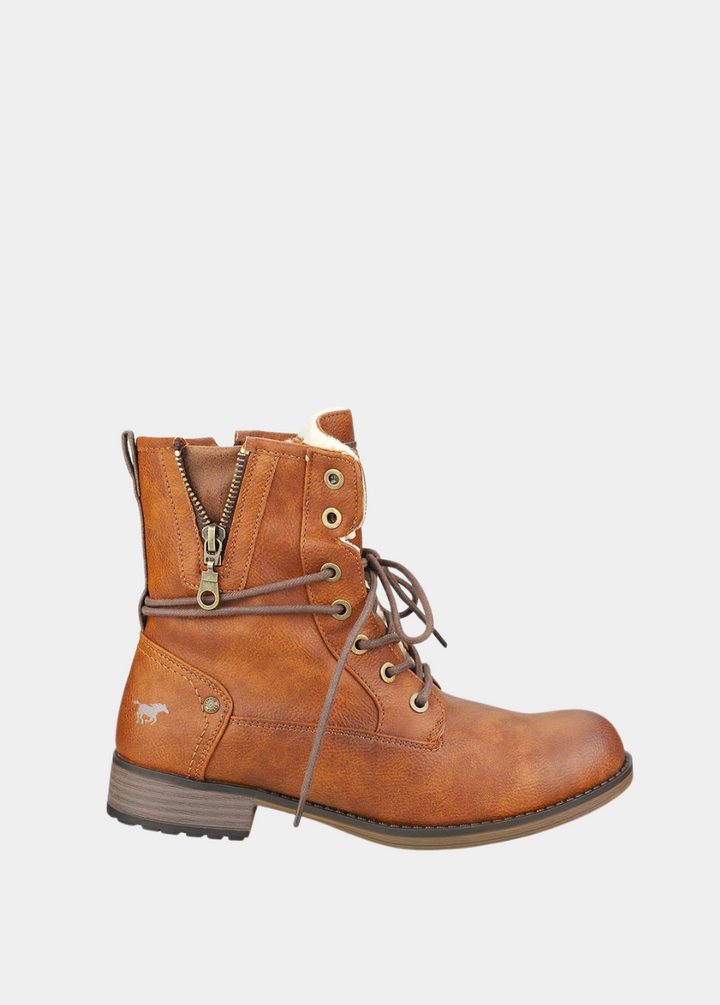 Mustang Casual Cozy Lined Cognac Ankle Boots