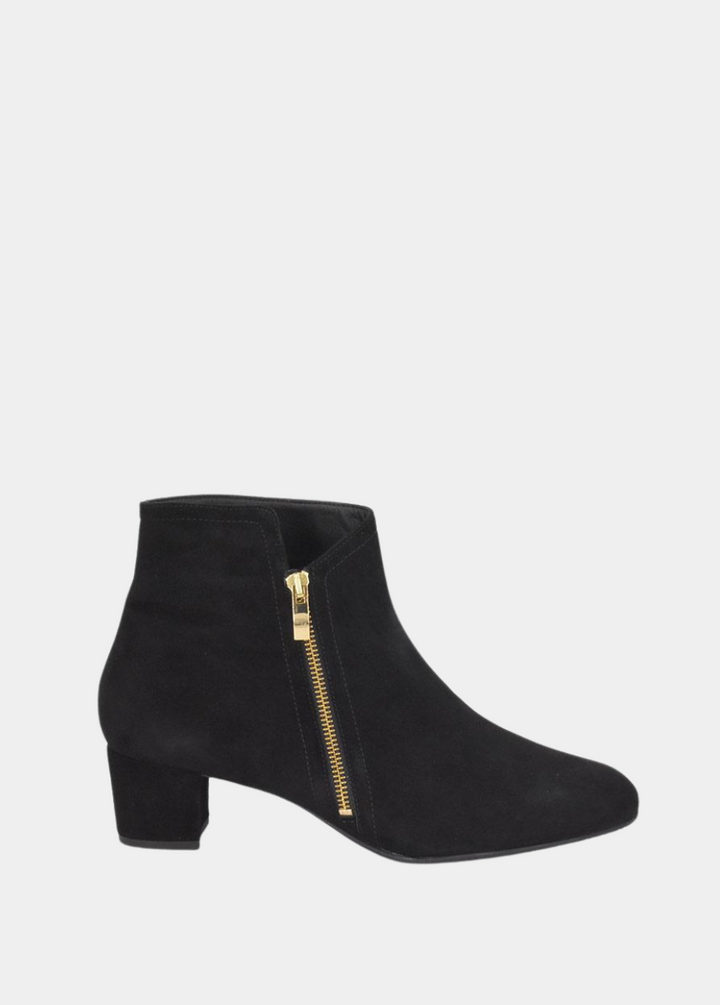 Cinderella Shoes Classic Block Heel Ankle Boots