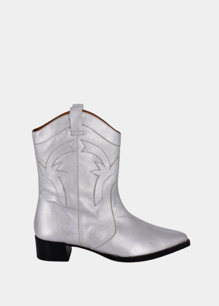 Dansi Trendy Metallic Silver Cowboy Ankle Boots