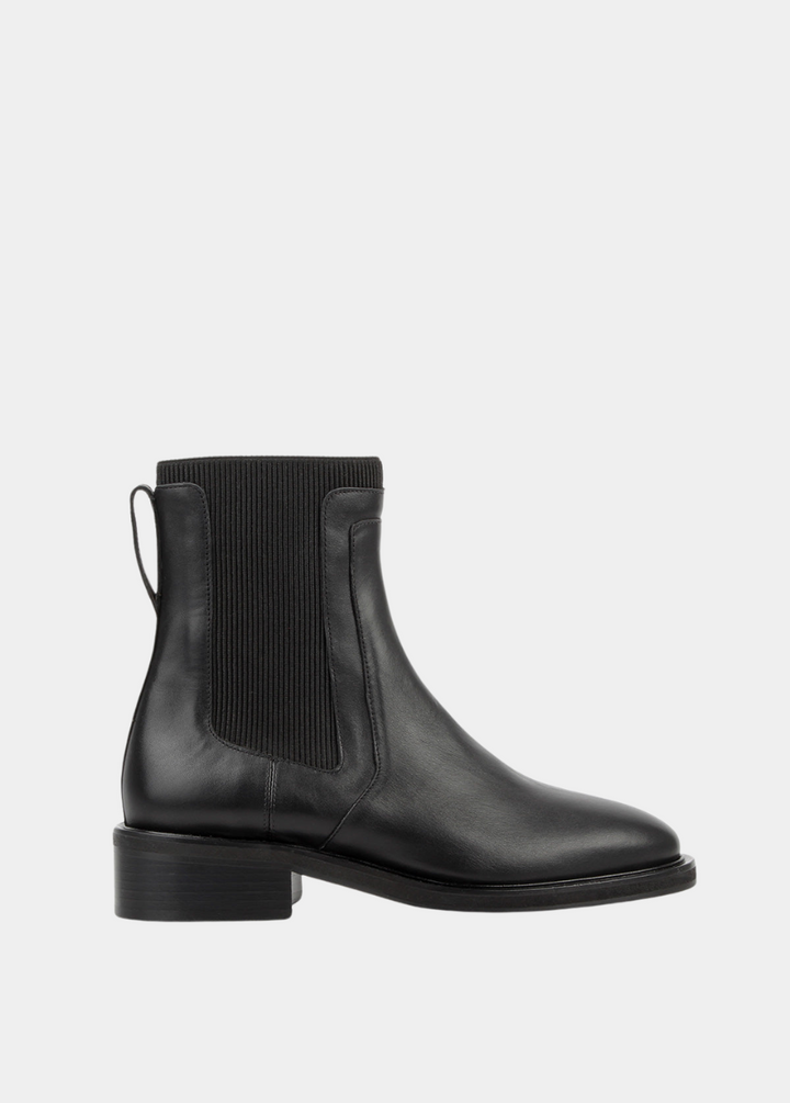 The Metro Chelsea Boot Black