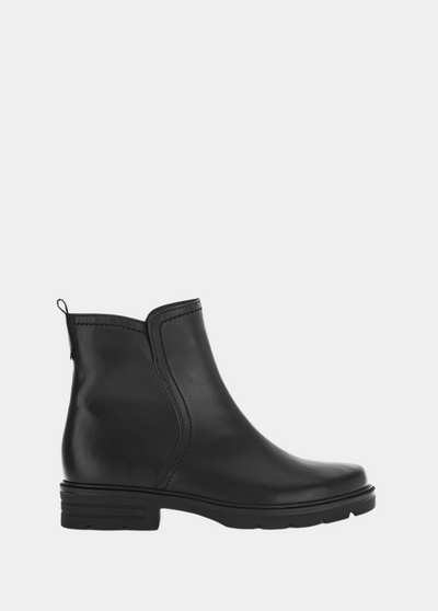 Gabor Versatile Black Leather Ankle Boots