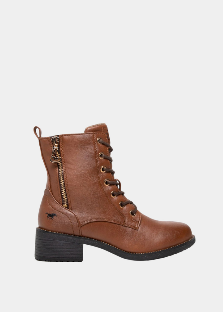 Mustang Stylish Cognac Ankle Boots