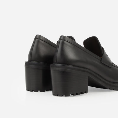 The Verona Heeled Loafer Black