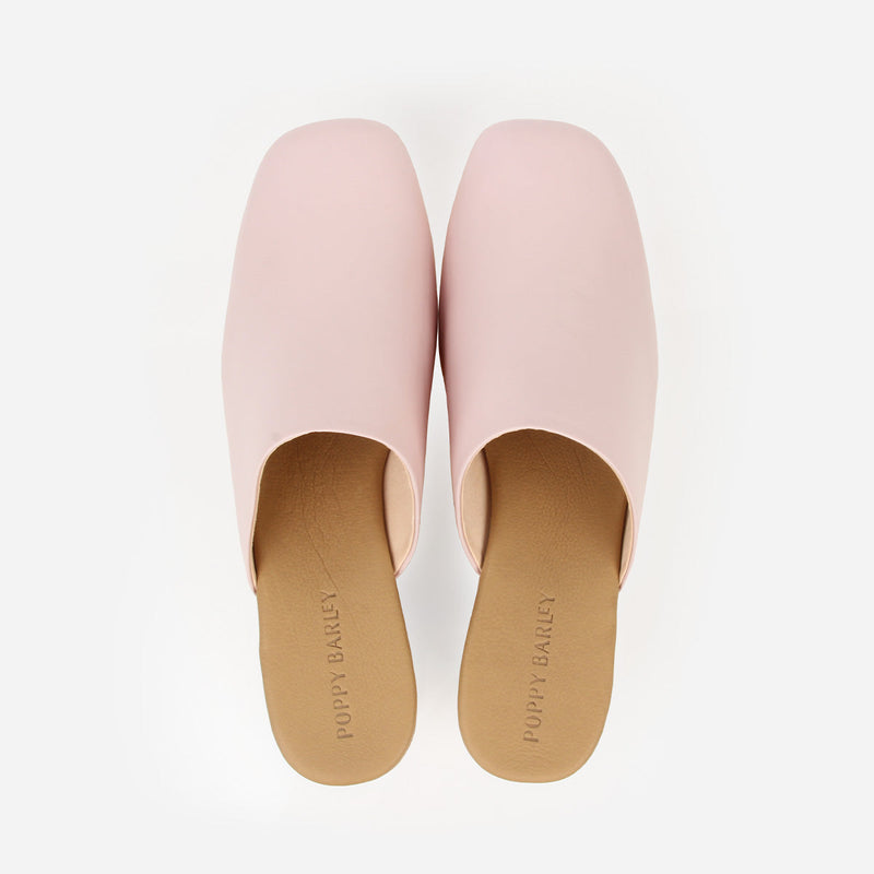 The West Coast Clog Chalk Pink