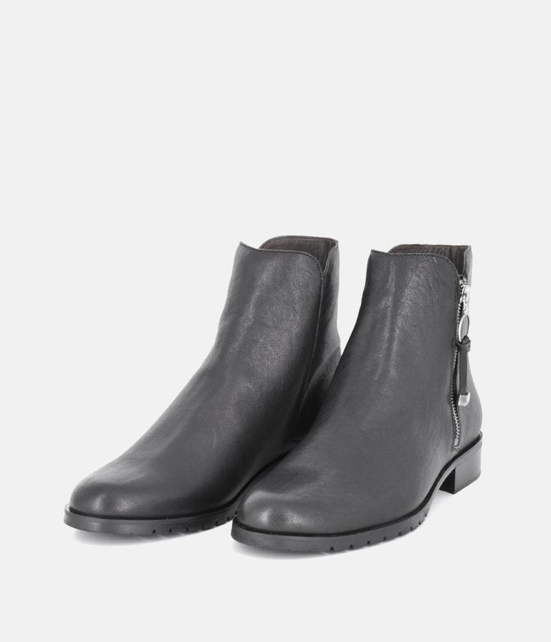 Cinderella Shoes Classic Black Leather Ankle Boots