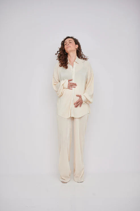 Kaia Tall Maternity Plisse Shirt in Cream (Shirt Only)