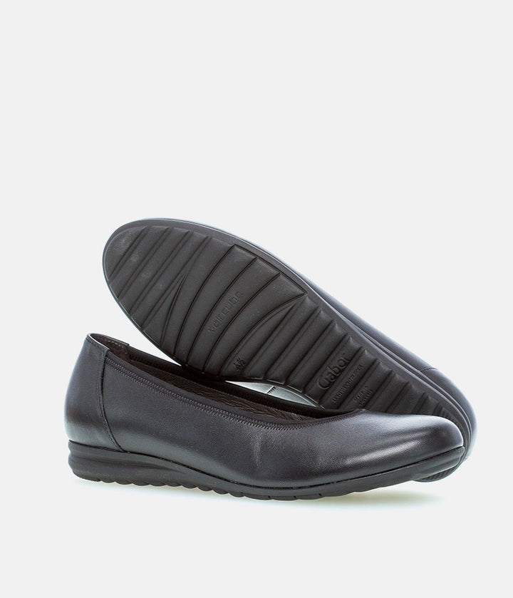 Gabor Versatile Black Leather Flats