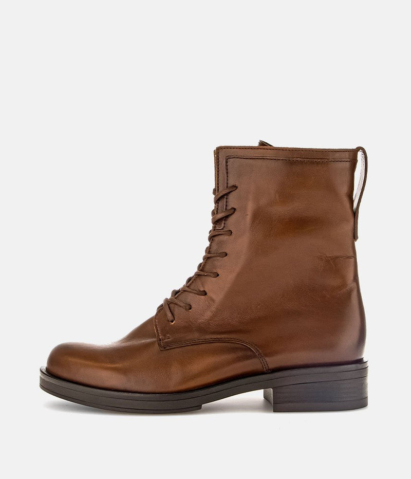 Gabor Classic Brown Leather Ankle Boots