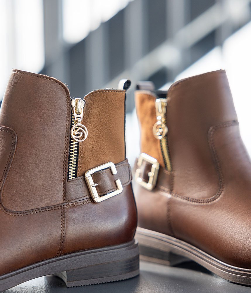 Remonte Versatile Brown Leather Ankle Boots