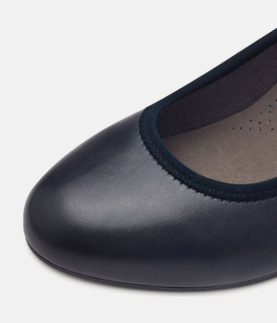 Tamaris Versatile Navy Leather Wide Fit Court Shoes