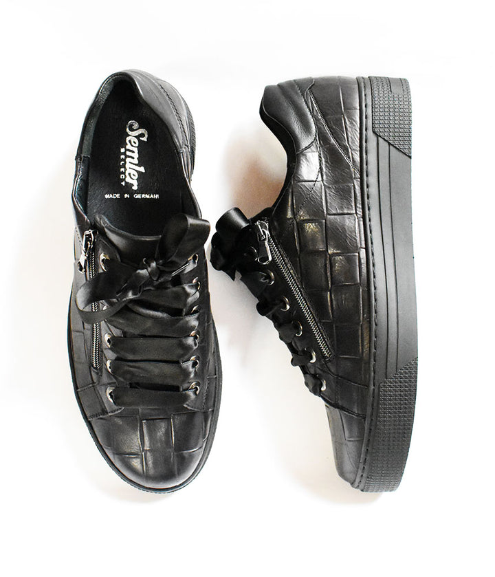 Semler Gorgeous Soft Black Leather Wide Sneaker