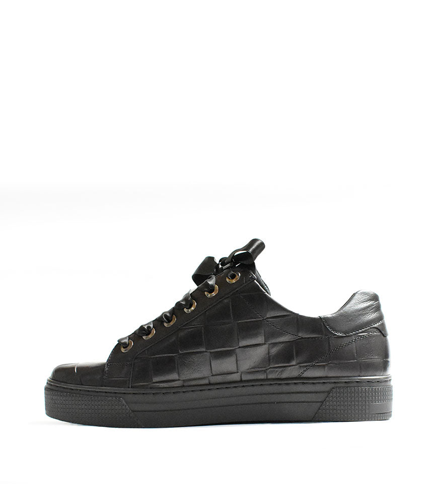 Semler Gorgeous Soft Black Leather Wide Sneaker