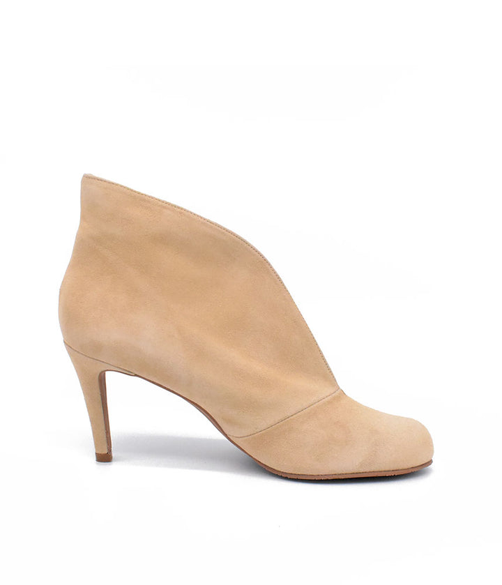 Elegant Beige Suede V Cut Heeled Shoe Boot